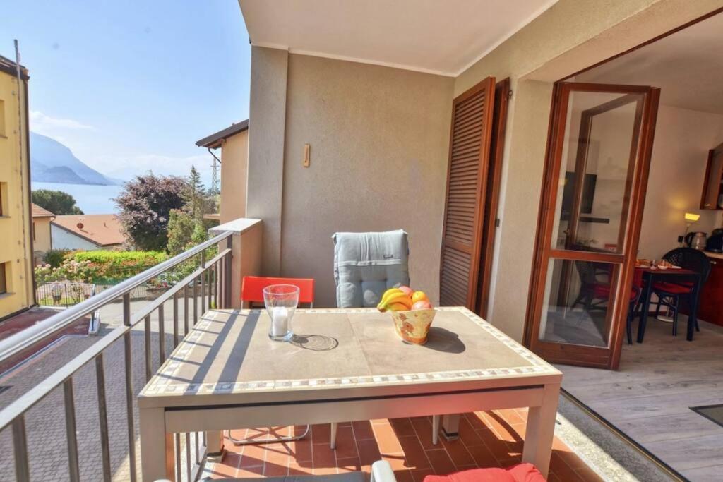 Gezellig Appartement Met Gedeeltelijk Meerzicht Acquaseria Exterior foto
